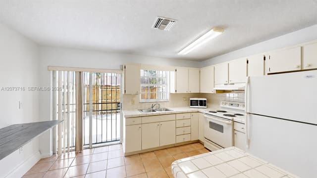 6415 SW 129th Pl # 2403, Miami FL 33183 - Miami, FL - Photo 5