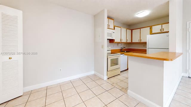15600 SW 80th St # 304, Miami FL 33193 - Miami, FL - Photo 6