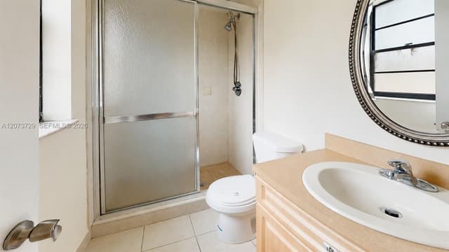 18296 Mediterranean Blvd # 4, Hialeah FL 33015 - Hialeah, FL - Photo 7
