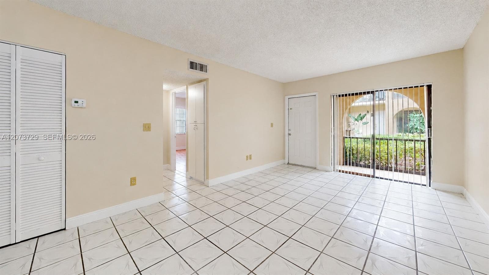 18296 Mediterranean Blvd # 4, Hialeah FL 33015 - Hialeah, FL - Photo 1