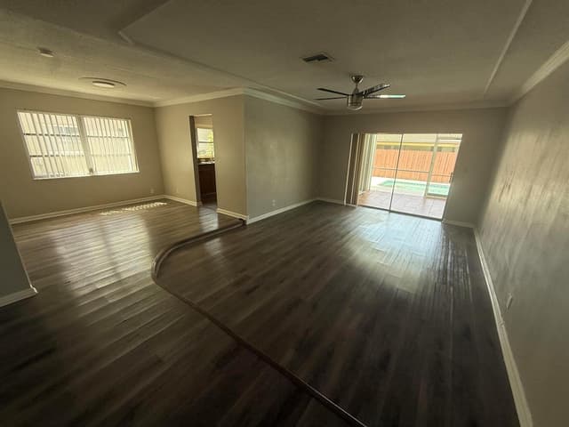 7823 NW 40TH Street, Coral Springs FL 33065 - Coral Springs, FL - Photo 2