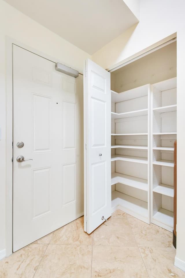 4905 MIDTOWN Lane # 2107, Palm Beach Gardens FL 33418 - Palm Beach Gardens, FL - Photo 2