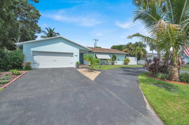 10015 Daisy Avenue, Palm Beach Gardens FL 33410 - Palm Beach Gardens, FL - Photo 3