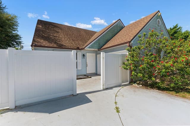 5414 SUNRISE Boulevard, Delray Beach FL 33484 - Delray Beach, FL - Photo 3