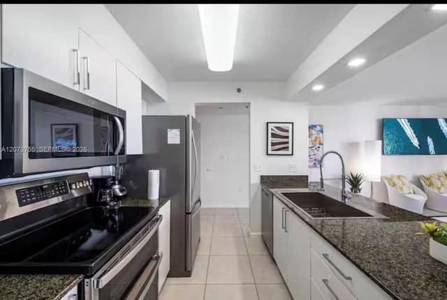 1200 Brickell Bay Dr # 4101, Miami FL 33131 - Miami, FL - Photo 6