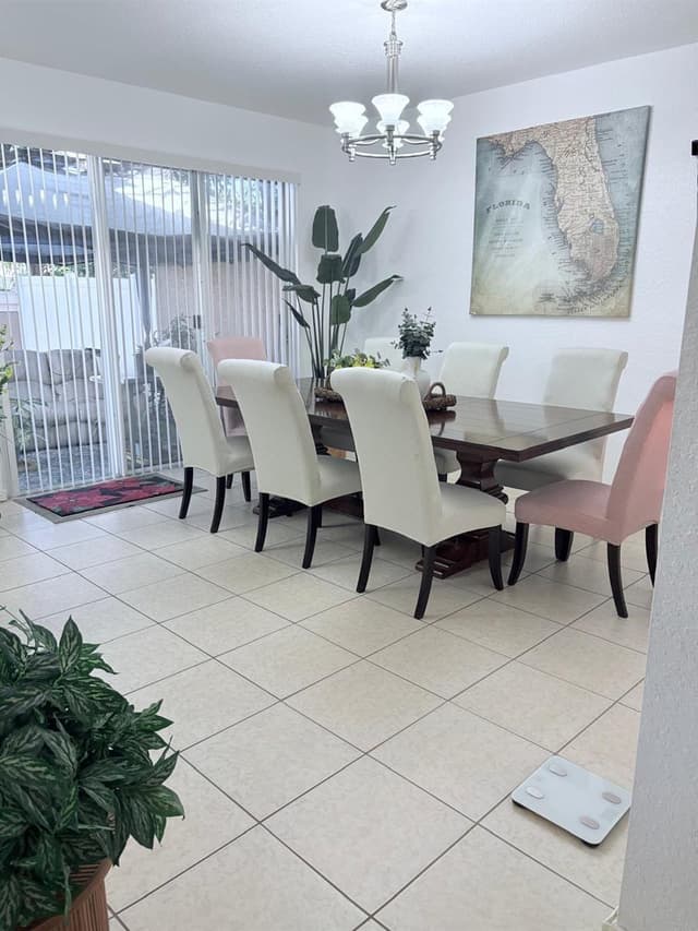 11487 Blue Violet Lane, Royal Palm Beach FL 33411 - Royal Palm Beach, FL - Photo 7