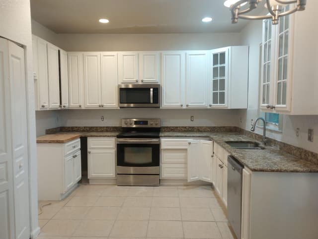 11487 Blue Violet Lane, Royal Palm Beach FL 33411 - Royal Palm Beach, FL - Photo 5