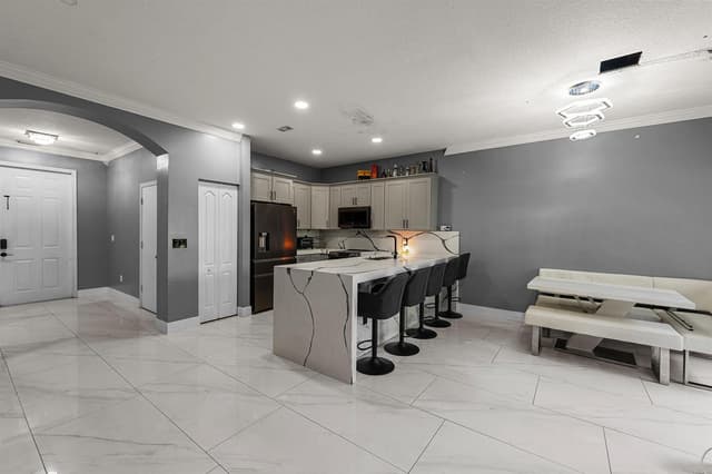 6119 Seminole Gardens Circle, Riviera Beach FL 33418 - Riviera Beach, FL - Photo 4
