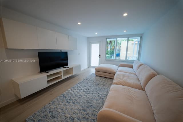 405 N Hibiscus Dr # 202, Miami Beach FL 33139 - Miami Beach, FL - Photo 6