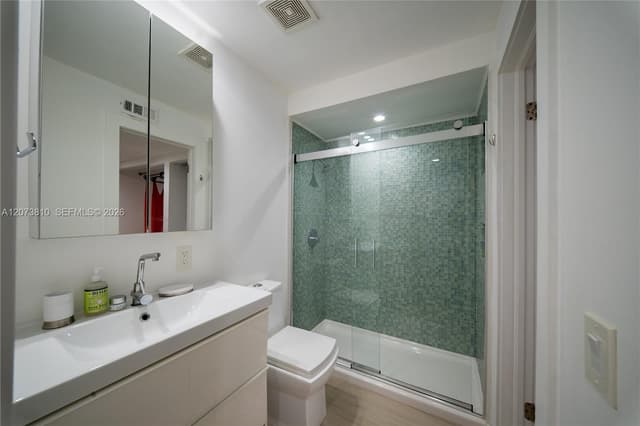 405 N Hibiscus Dr # 202, Miami Beach FL 33139 - Miami Beach, FL - Photo 7