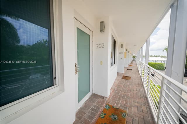 405 N Hibiscus Dr # 202, Miami Beach FL 33139 - Miami Beach, FL - Photo 3
