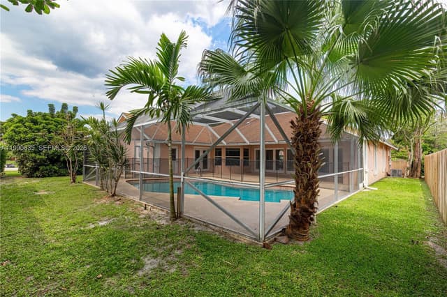 13646 Brightstone Street, Wellington FL 33414 - Wellington, FL - Photo 2