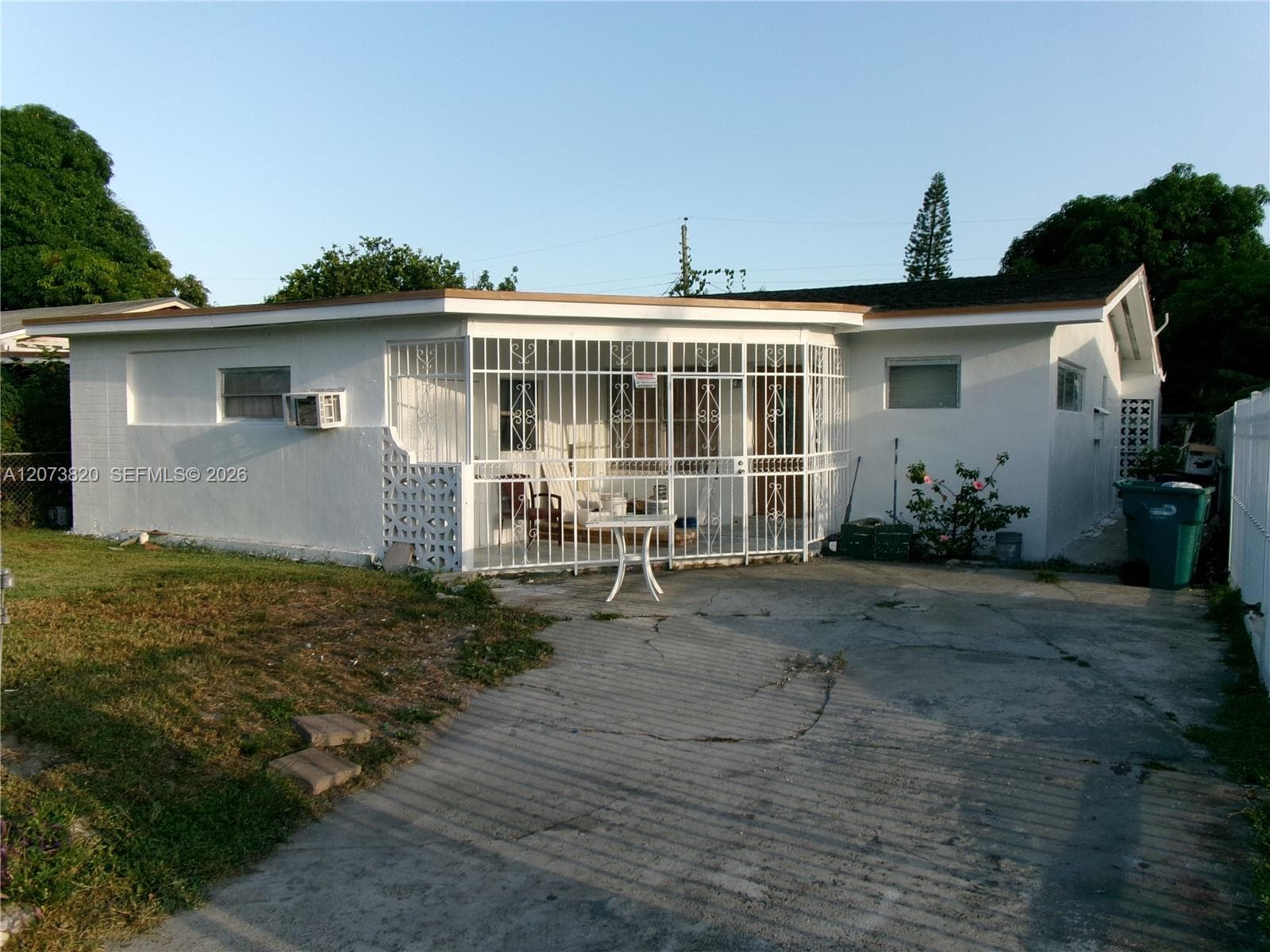 864 NW 116th St, Miami FL 33168 - Miami, FL - Photo 1