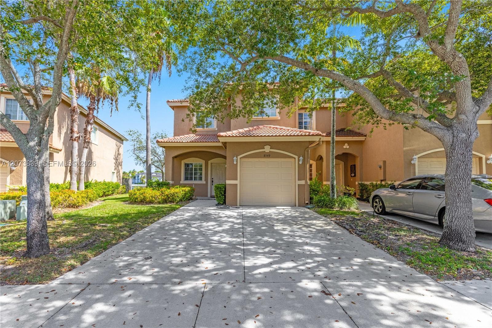 8549 SW 214th Ln, Cutler Bay FL 33189 - Cutler Bay, FL - Photo 1