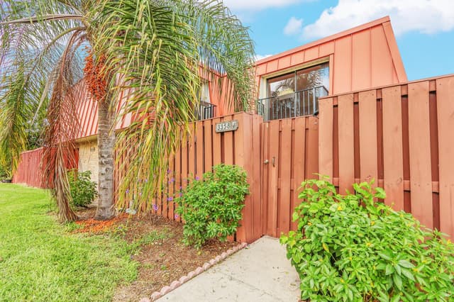 3358 Meridian Way N # B, Palm Beach Gardens FL 33410 - Palm Beach Gardens, FL - Photo 3