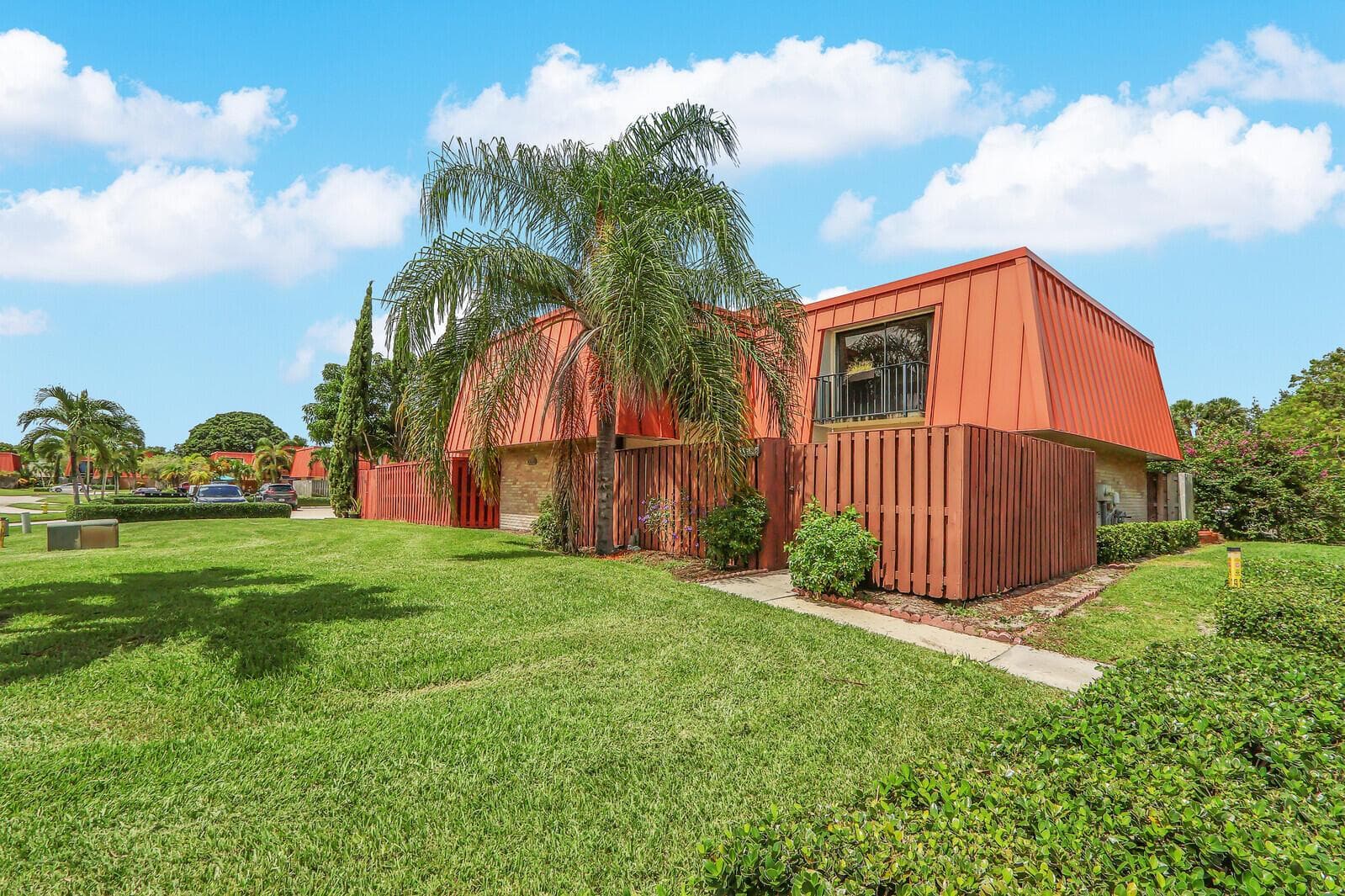 3358 Meridian Way N # B, Palm Beach Gardens FL 33410 - Palm Beach Gardens, FL - Photo 1