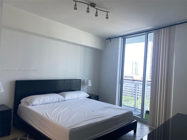 185 SW 7th St # 1607, Miami FL 33130 - Miami, FL - Photo 4