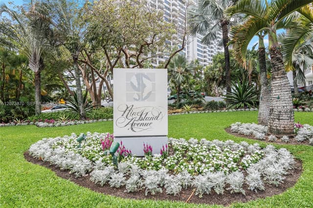 9 Island Ave # 2207, Miami Beach FL 33139 - Miami Beach, FL - Photo 2