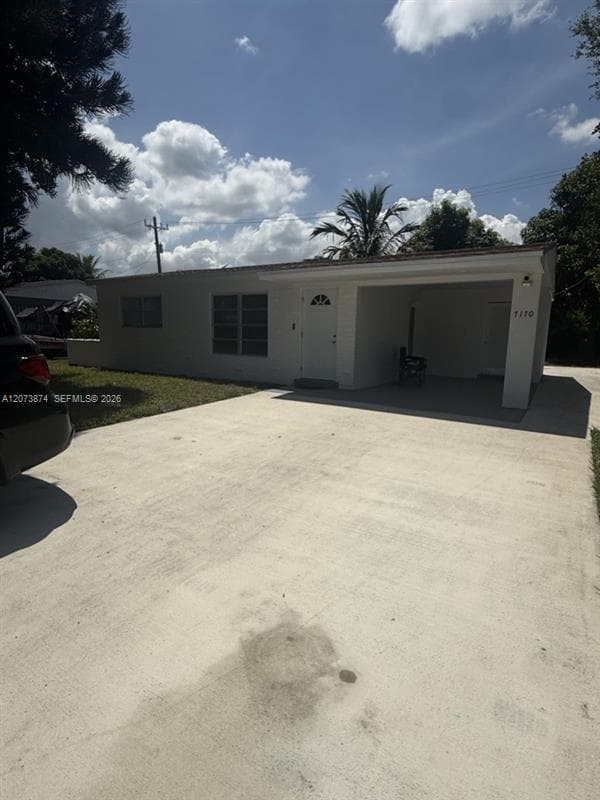 7170 Custer St, Hollywood FL 33024 - Hollywood, FL - Photo 3
