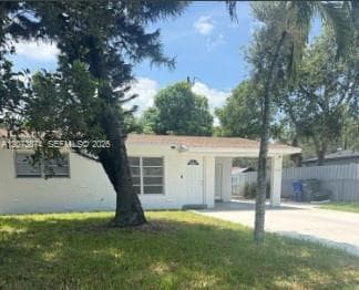 7170 Custer St, Hollywood FL 33024 - Hollywood, FL - Photo 1
