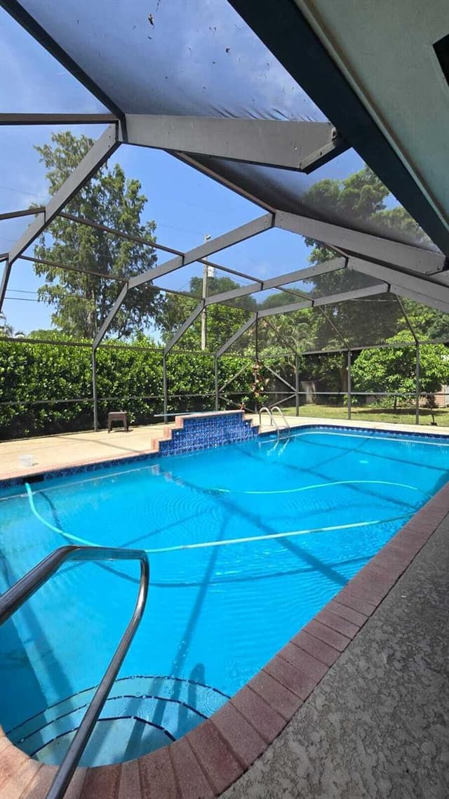 4511 E Country Club Circle, Plantation FL 33317 - Plantation, FL - Photo 5