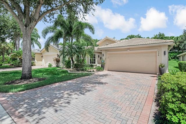 7578 Starfish Reef Lane, Lake Worth FL 33467 - Lake Worth, FL - Photo 4