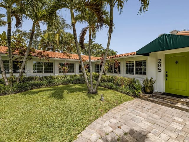 285 NE 103rd St, Miami Shores FL 33138 - Miami Shores, FL - Photo 2