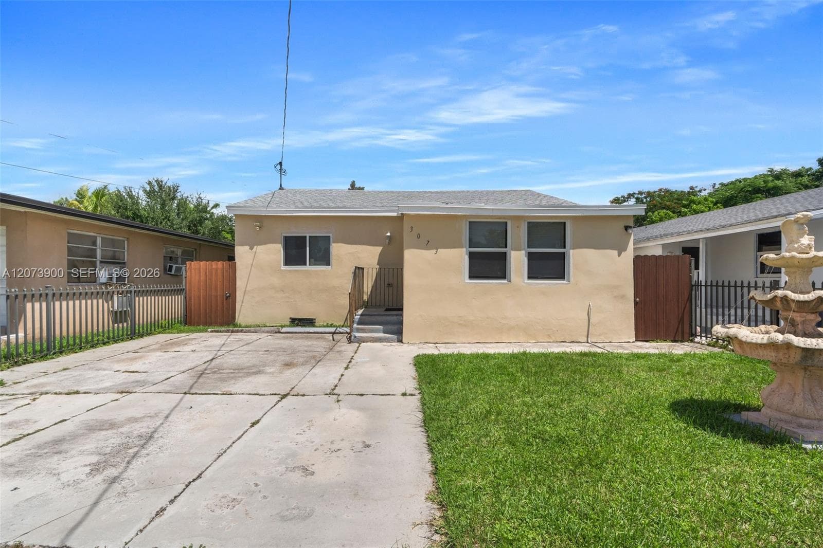 3073 NW 59th St, Miami FL 33142