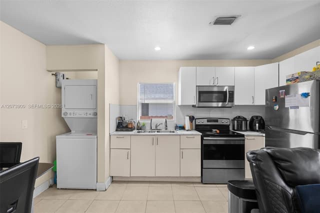 3073 NW 59th St, Miami FL 33142 - Miami, FL - Photo 5