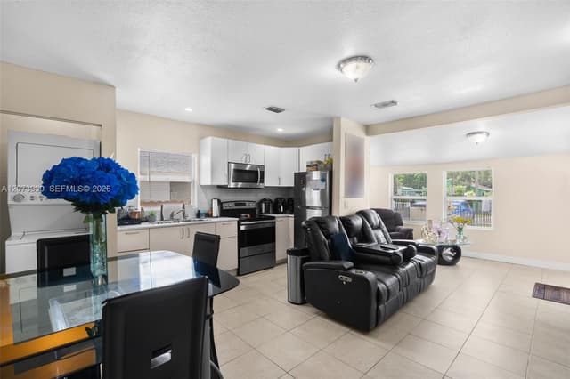 3073 NW 59th St, Miami FL 33142 - Miami, FL - Photo 4