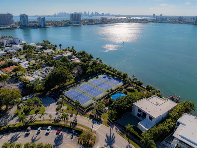265 Fairway Dr, Miami Beach FL 33141 - Miami Beach, FL - Photo 6