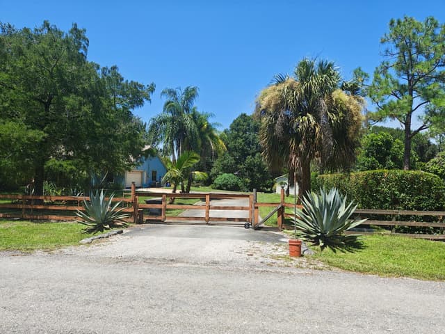 13881 42nd Road N, West Palm Beach FL 33411 - West Palm Beach, FL - Photo 6