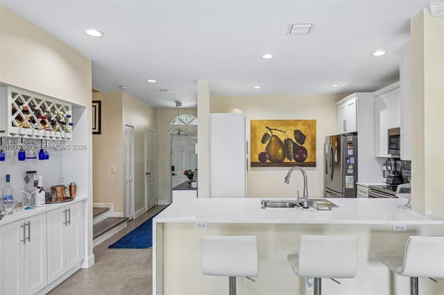 13215 NW 7th Dr, Plantation FL 33325 - Plantation, FL - Photo 3