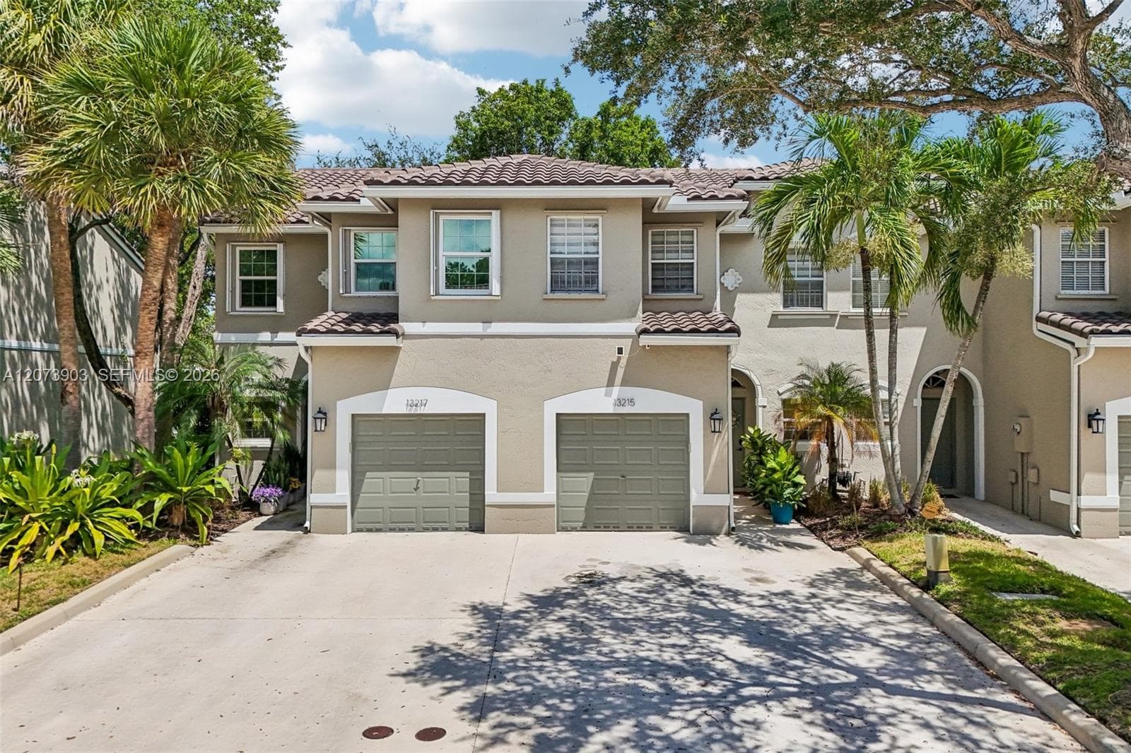 13215 NW 7th Dr, Plantation FL 33325 - Plantation, FL - Photo 1