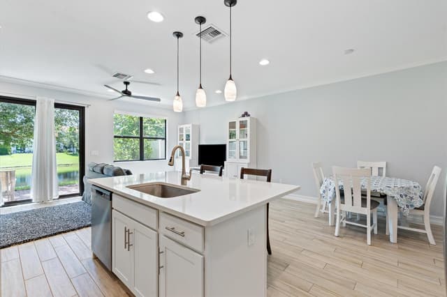 10076 BRICKHILL Drive, Boca Raton FL 33428 - Boca Raton, FL - Photo 4