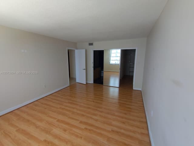 2780 NE 183rd St # 1402, Aventura FL 33160 - Aventura, FL - Photo 3