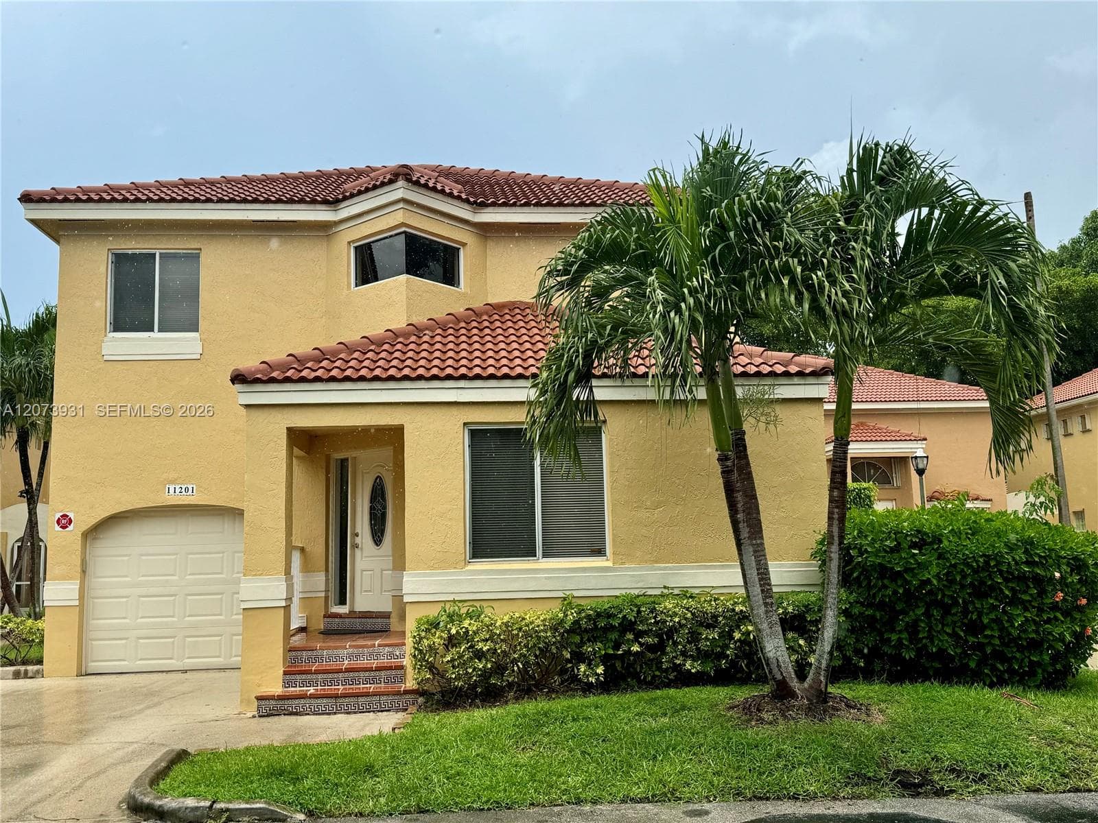 11201 Lakeview Dr # M, Coral Springs FL 33071 - Coral Springs, FL - Photo 1