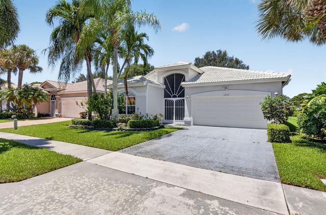 12631 CORAL LAKES Drive, Boynton Beach FL 33437 - Boynton Beach, FL - Photo 2