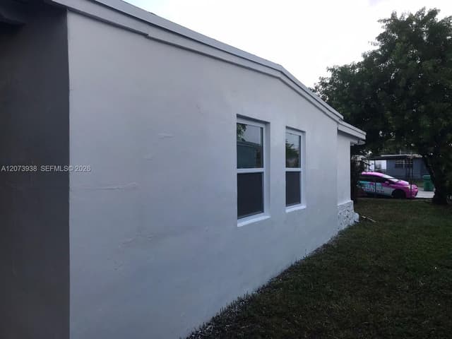 1920 Rutland St, Opa-Locka FL 33054 - Opa-Locka, FL - Photo 2