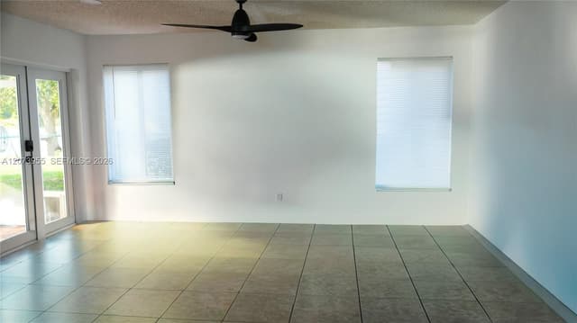 1308 SW 181st Ave, Pembroke Pines FL 33029 - Pembroke Pines, FL - Photo 7