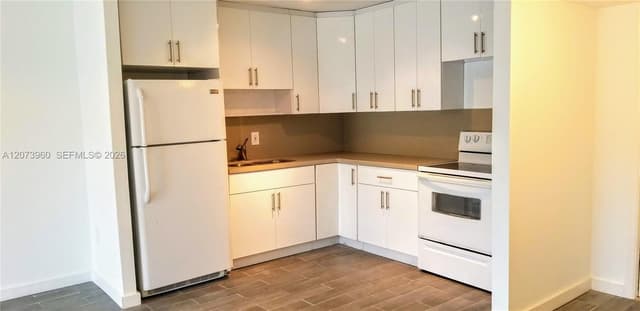 15205 NE 6th Ave # D204, Miami FL 33162 - Miami, FL - Photo 7