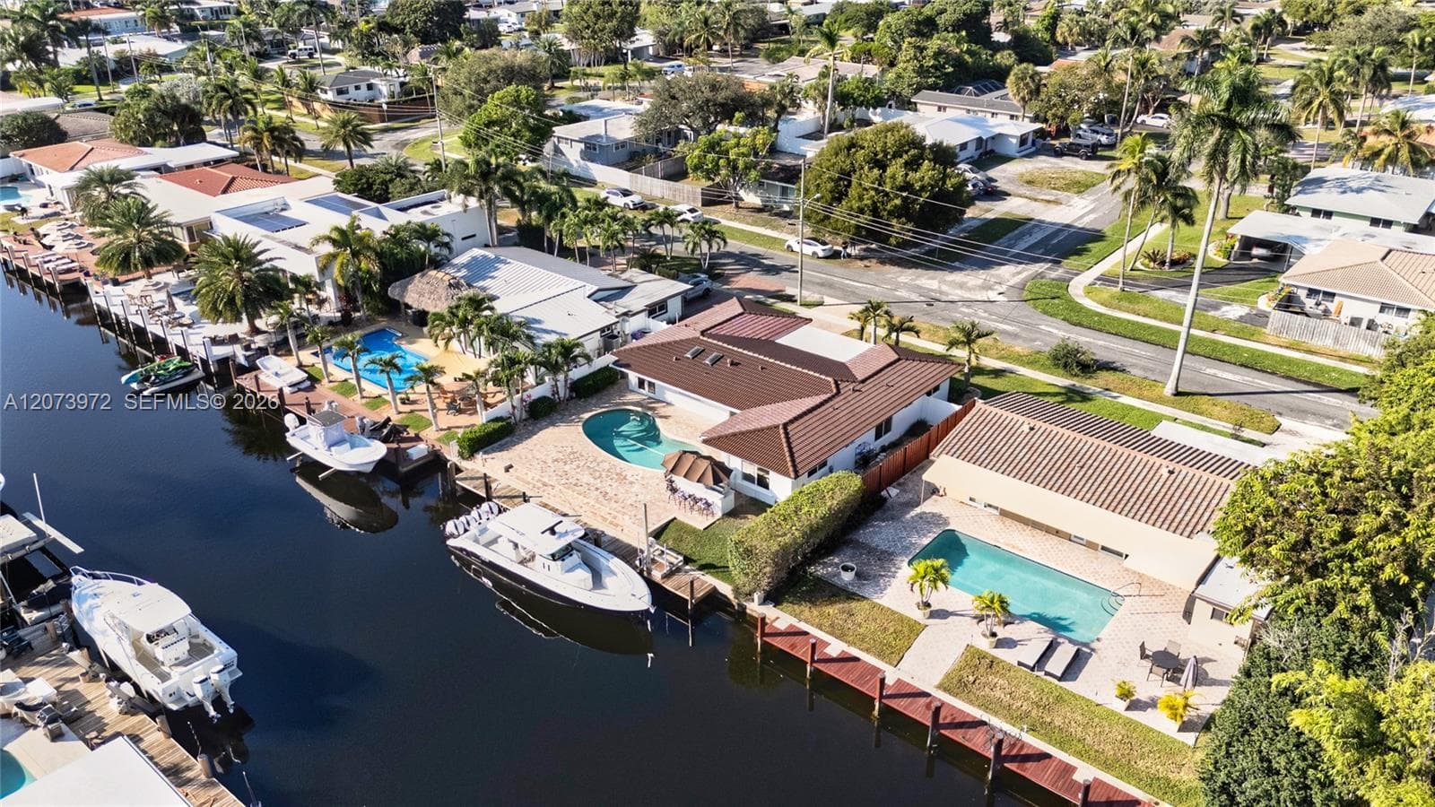 800 SE 3rd Ter, Pompano Beach FL 33060 - Pompano Beach, FL - Photo 1