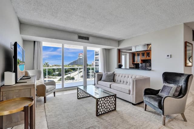 2715 N OCEAN Boulevard # 6C, Fort Lauderdale FL 33308 - Fort Lauderdale, FL - Photo 2