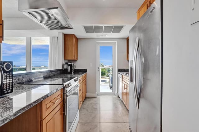 2715 N OCEAN Boulevard # 6C, Fort Lauderdale FL 33308 - Fort Lauderdale, FL - Photo 7