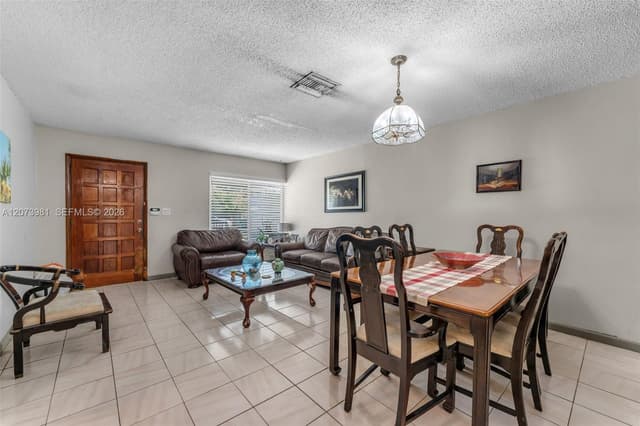 9618 SW 3rd Ln # 18, Miami FL 33174 - Miami, FL - Photo 4