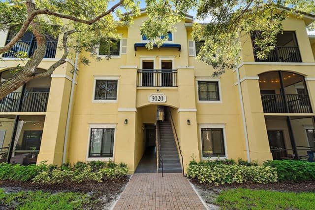 3020 ALCAZAR Place # 106, Palm Beach Gardens FL 33410 - Palm Beach Gardens, FL - Photo 2