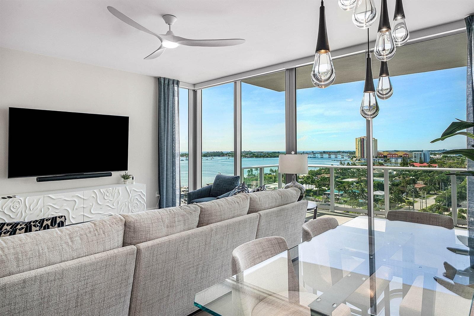 220 LAKE SHORE DR Drive # 1107, Lake Park FL 33403 - Lake Park, FL - Photo 1