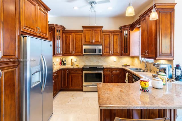 10564 NW 57th St, Doral FL 33178 - Doral, FL - Photo 3