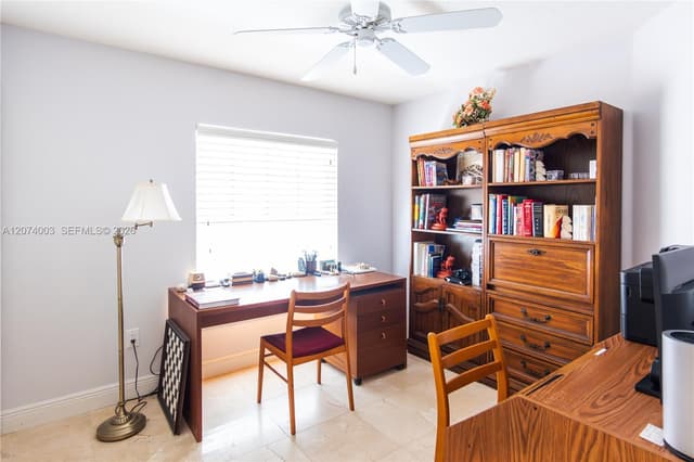 10564 NW 57th St, Doral FL 33178 - Doral, FL - Photo 4