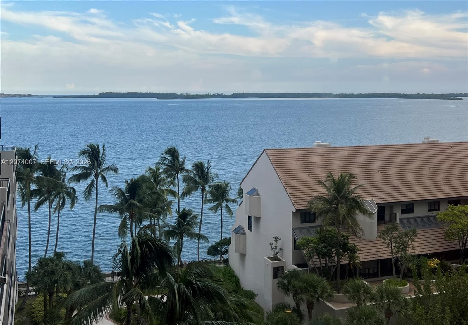 540 Brickell Key Dr # 919, Miami FL 33131